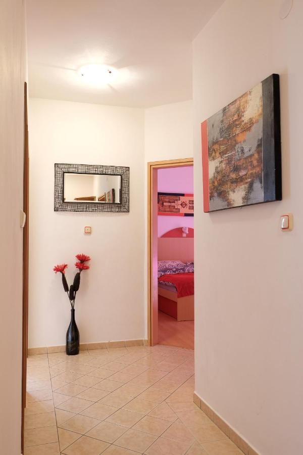 Apartment Precca *